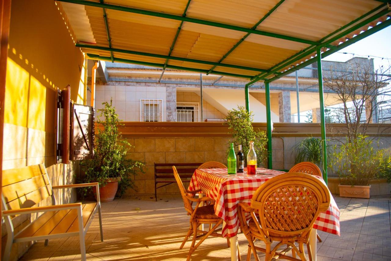 Villa Carrieri Марина ди Лицано Екстериор снимка